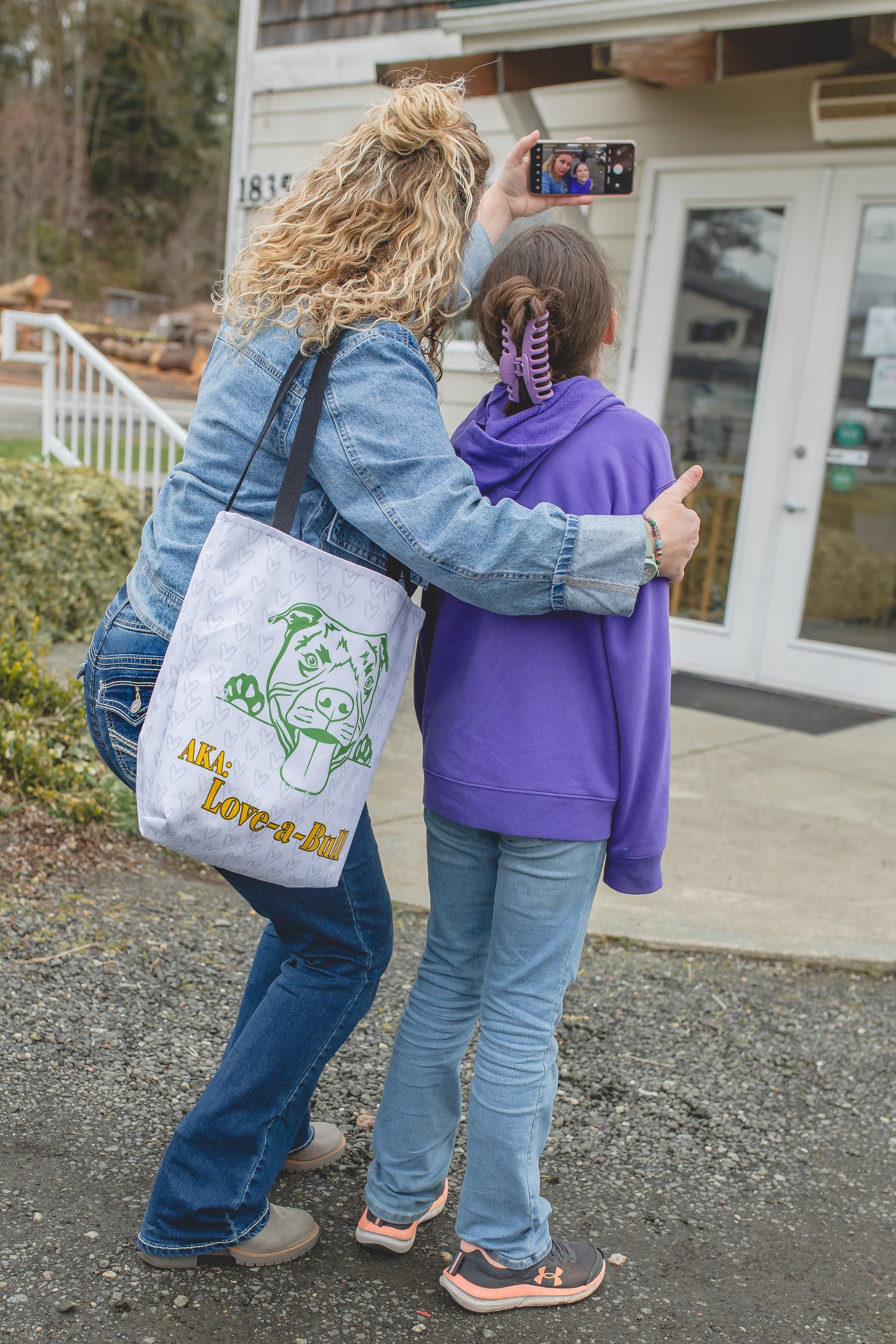 Pit Bull Advocate Tote Bag - Love a Bull